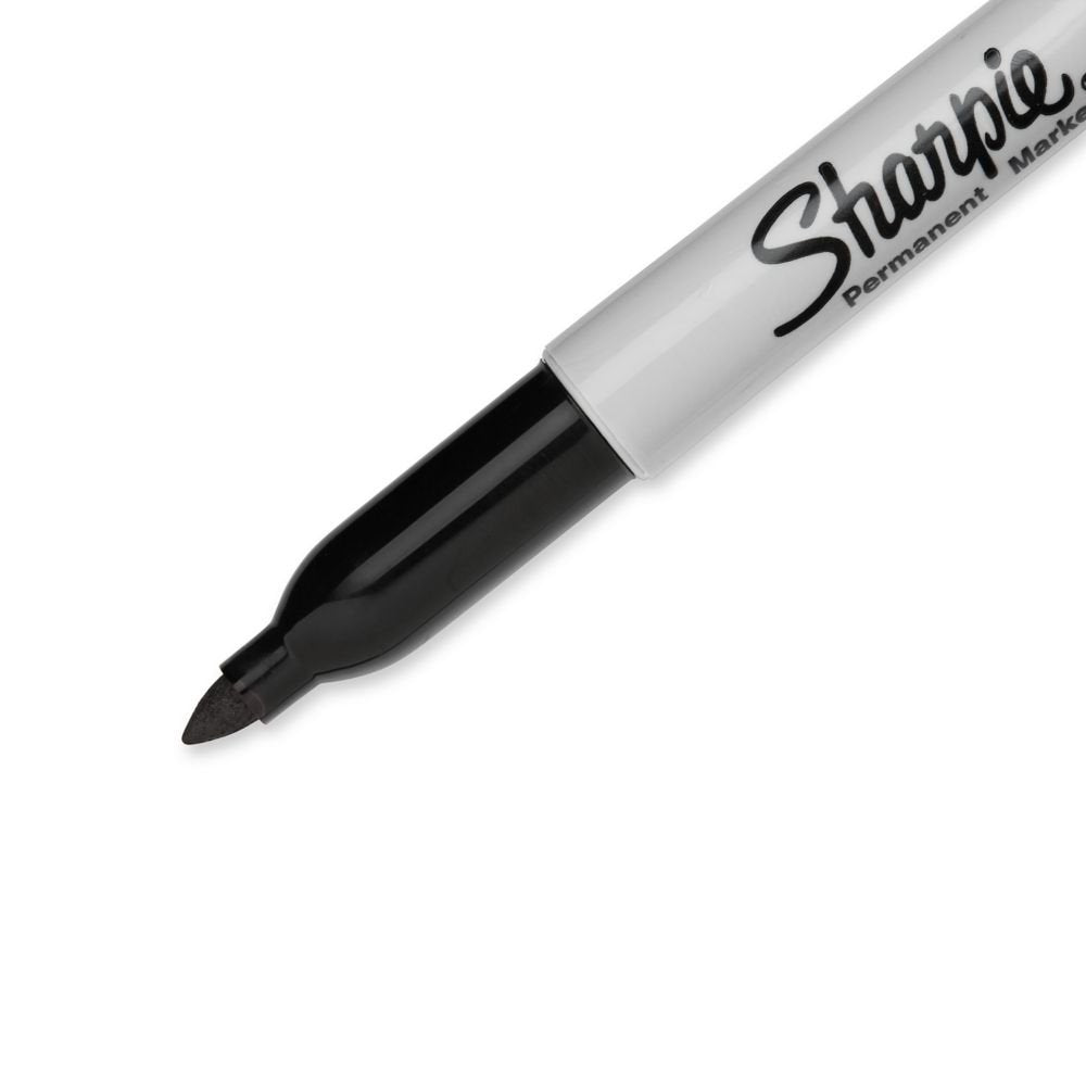Sharpie Permanent Marker Pens Fine, 12 Pack